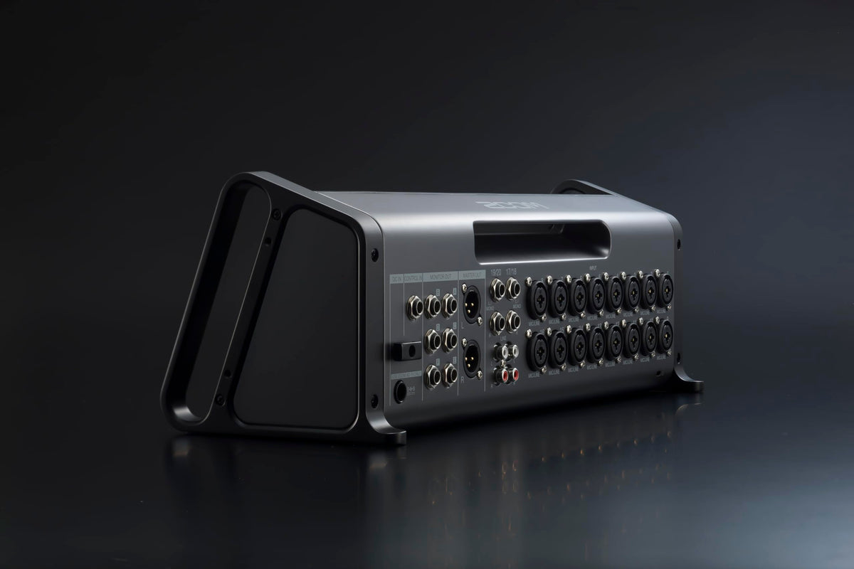 Zoom L-20R Rackmount Digital Mixer/Multitrack Recorder