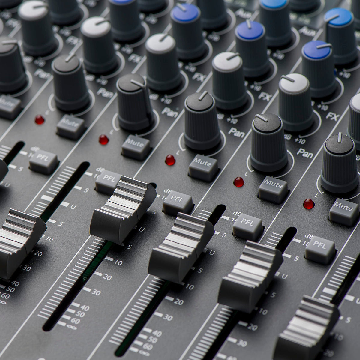 PreSonus StudioLive AR12c 14-Channel Analog Mixer