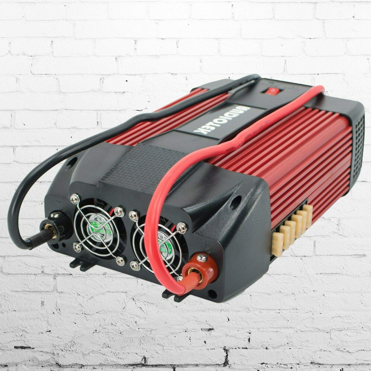 Audiotek PI3000 12V 1500W Power Inverter