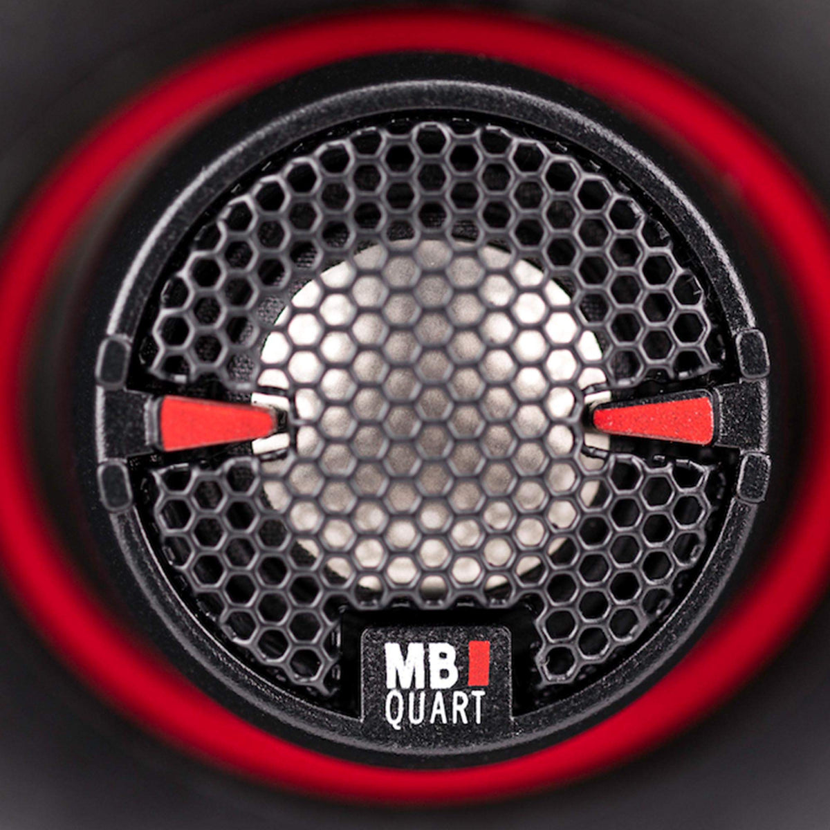 MB Quart RK1-168 5x7/6x8-Inch 2-Way Coaxial Speakers