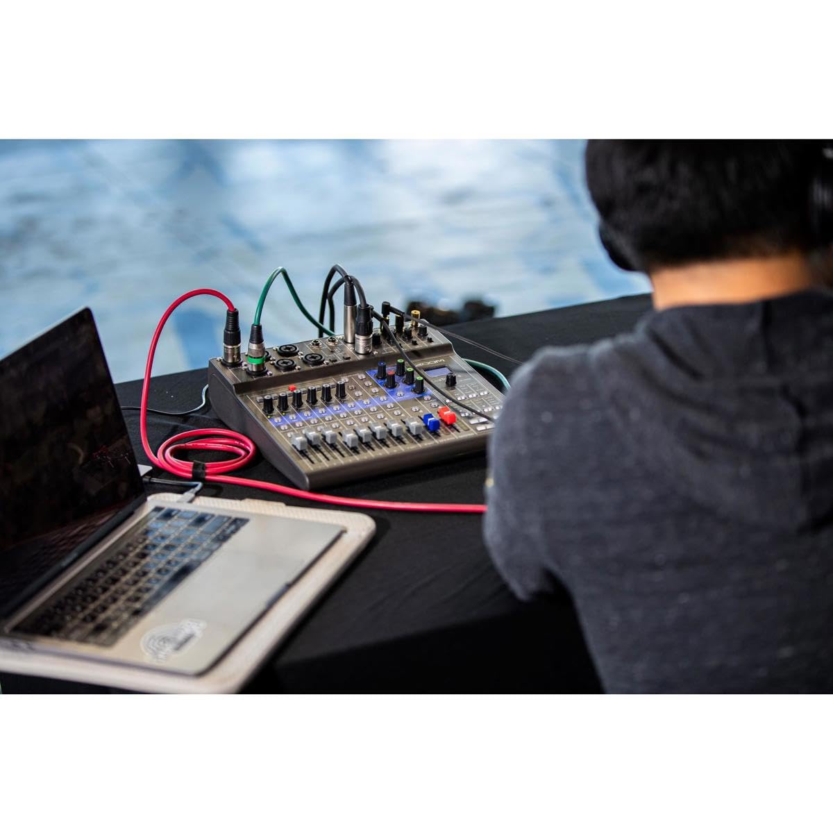 Zoom LiveTrak L-8 Digital Mixer and Multitrack Recorder