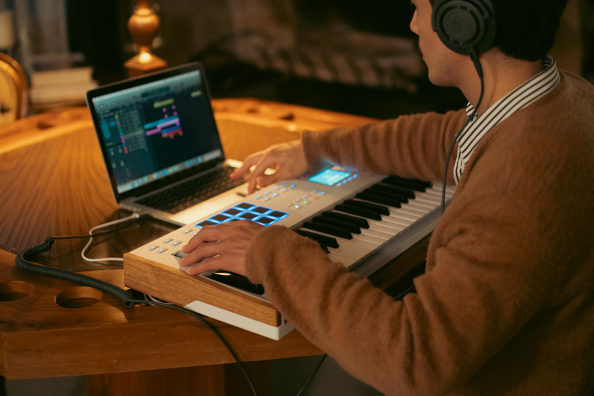 Arturia KEYLAB 49 MK3 BLACK USB MIDI Keyboard